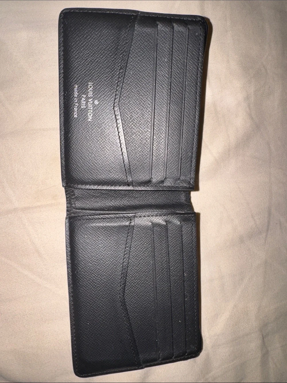 ✅Louis Vuitton Black Monogram Eclipse Canvas Billfold Wallet🛍️